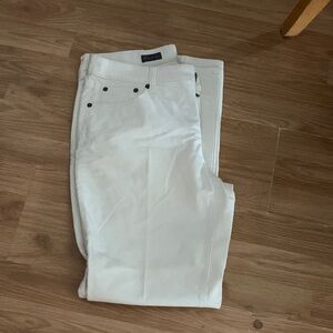 St John”s Bay woman corduroy straight leg regular fit. White Jeans
